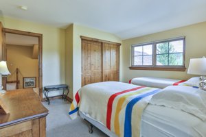 Mountain Home with Spectacular Views for Sale in Keystone, Colorado