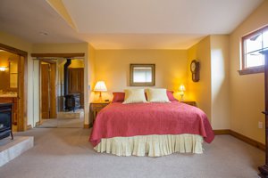 Mountain Home with Spectacular Views for Sale in Keystone, Colorado