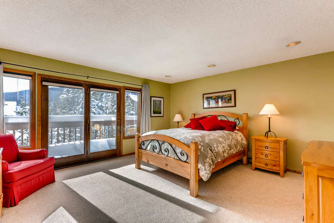 Fantastic Townhouse For Sale in Frisco, Colorado