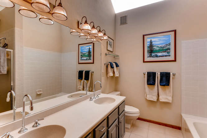 Fantastic Townhouse For Sale in Frisco, Colorado