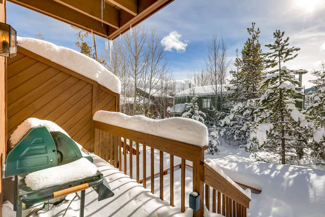 Fantastic Townhouse For Sale in Frisco, Colorado